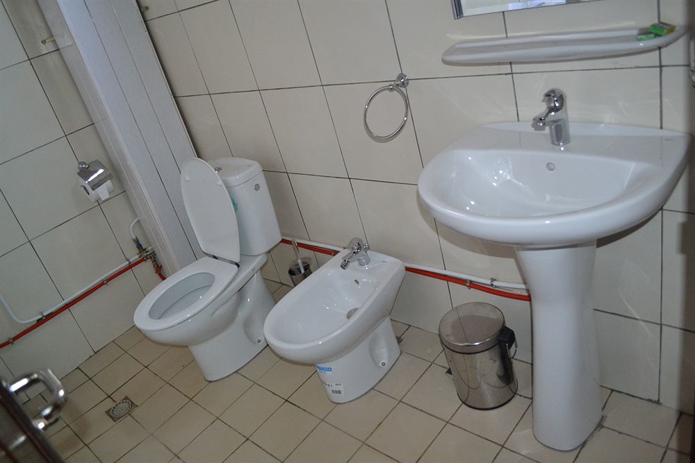 Hotel De Malte Tchang Dış mekan fotoğraf